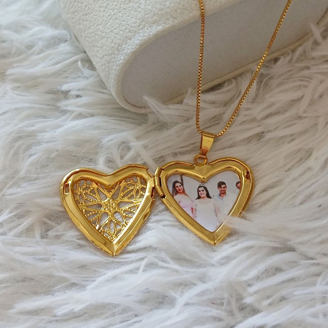 Colar Relicário Coração Arabesco | Banhado a Ouro 18k - Imagem 2