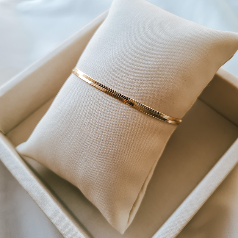 Pulseira Fita Laminada | Banhada a Ouro 18K